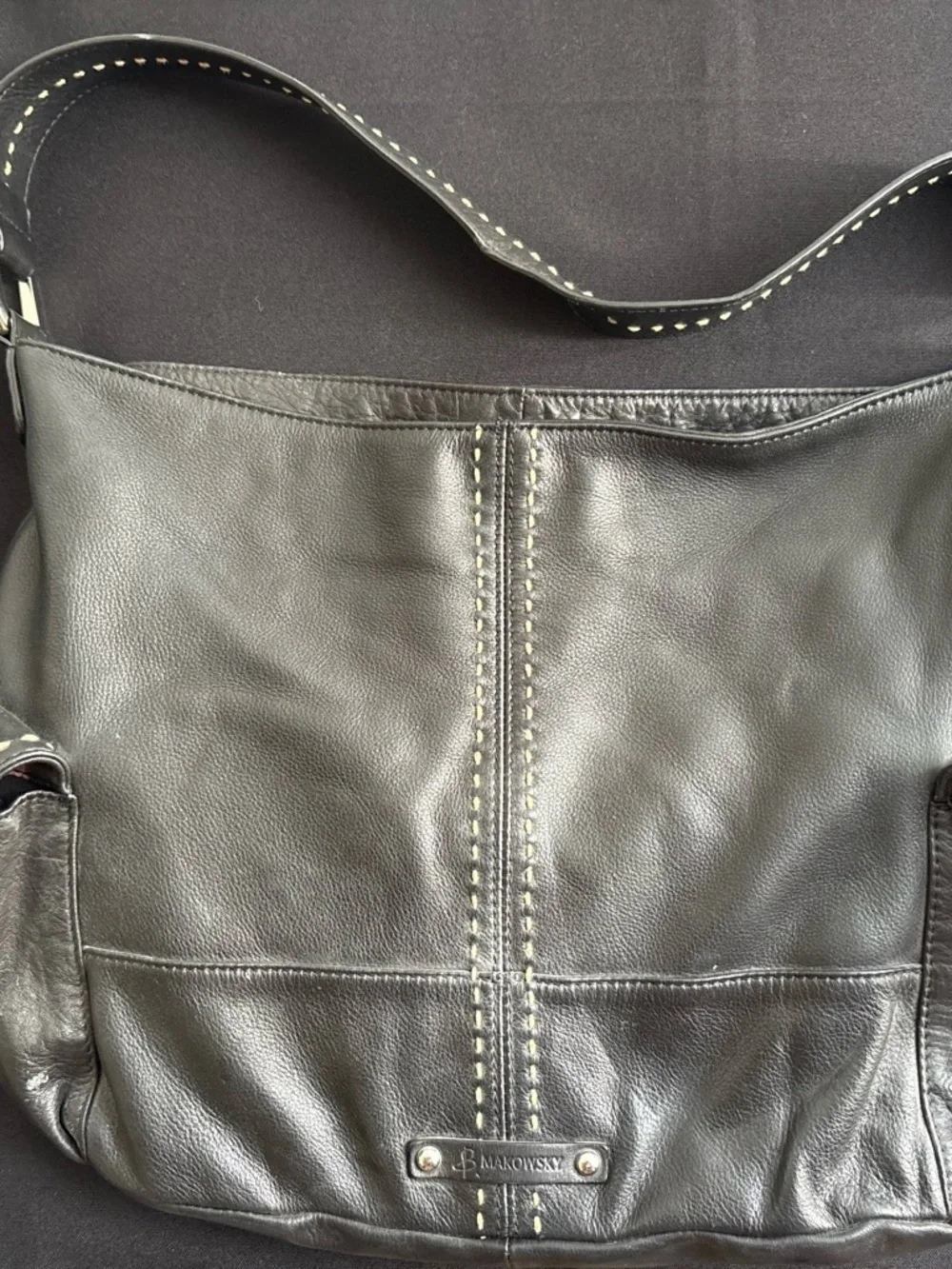 B Makowsky Shoulder Bag Black Leather Whipstitch Slouchy Hobo Medium